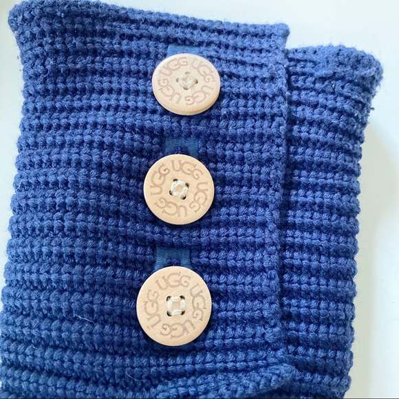 Women’s Uggs Blue Classic Cardy Sweater Boots - Picture 2 of 6